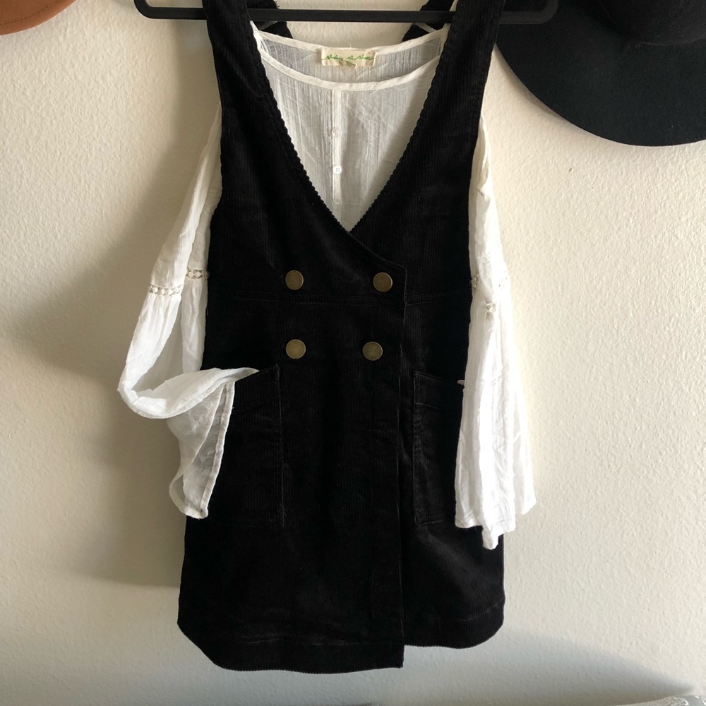 ♦️SOLD! FREE PEOPLE JUMPER DRESS🌟